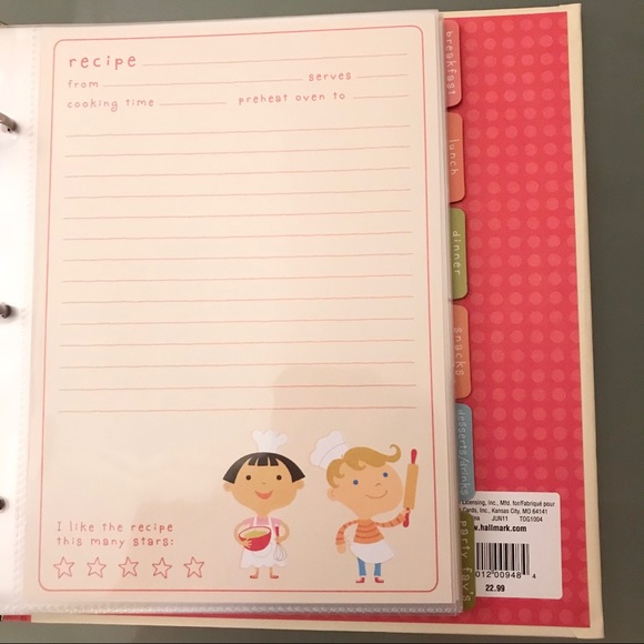 New Kids Recipe Organizer from Hallmark - Picture 3 of 5